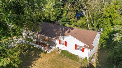 178 S Main St in Pittsford, NY - Foto de edificio - Building Photo