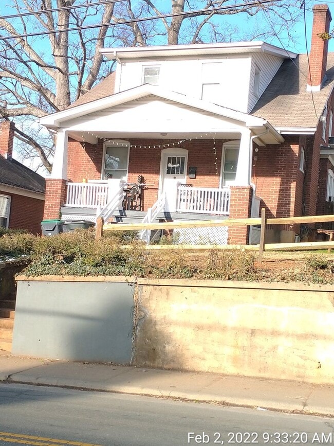 property at 463 14th St NW