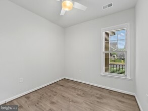 6248 Zinnia Ln in Haymarket, VA - Building Photo - Building Photo