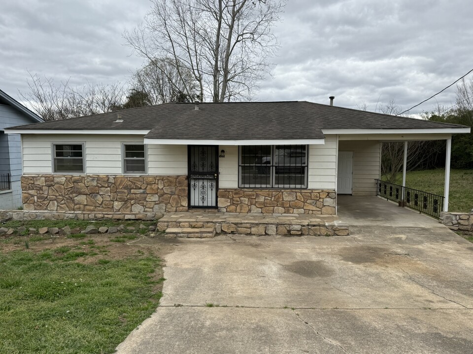 508 Oak St in Bessemer, AL - Building Photo
