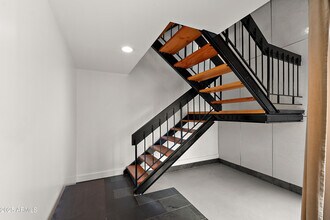 5621 N 79th St in Scottsdale, AZ - Building Photo - Building Photo
