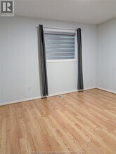 10928 Brentwood Cres in Windsor, ON - Building Photo - Building Photo