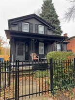 65 Atkinson St in Rochester, NY - Building Photo