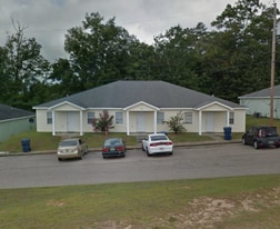 510 Gibbs St in Troy, AL - Building Photo