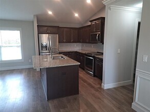 1551 Gantry Rd in North Port, FL - Building Photo - Building Photo