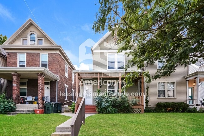 4737 Section Ave in Cincinnati, OH - Building Photo - Building Photo