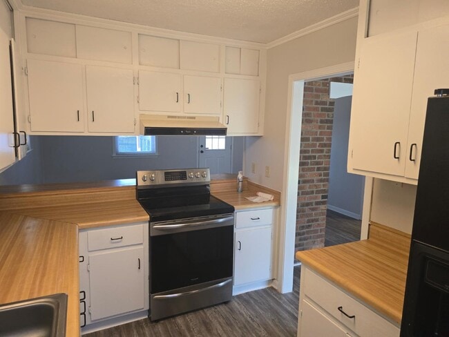 815 Valley Springs Dr in Southaven, MS - Building Photo - Building Photo