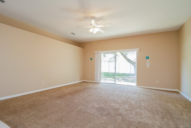 1320 Falconwood Ct in Apopka, FL - Building Photo - Building Photo