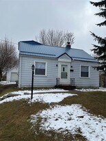 2961 W 11th St in Erie, PA - Building Photo