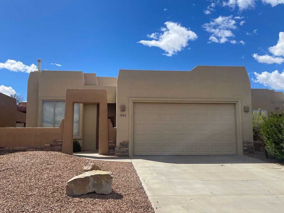 1941 El Presidio Dr in Las Cruces, NM - Building Photo