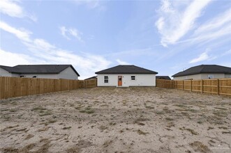 1710 Hope Dr in Mercedes, TX - Building Photo - Building Photo