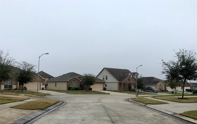 property at 25311 Saddlebrook Ranch Dr
