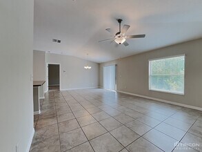 14712 Scottburgh Glen Dr in Wimauma, FL - Building Photo - Building Photo