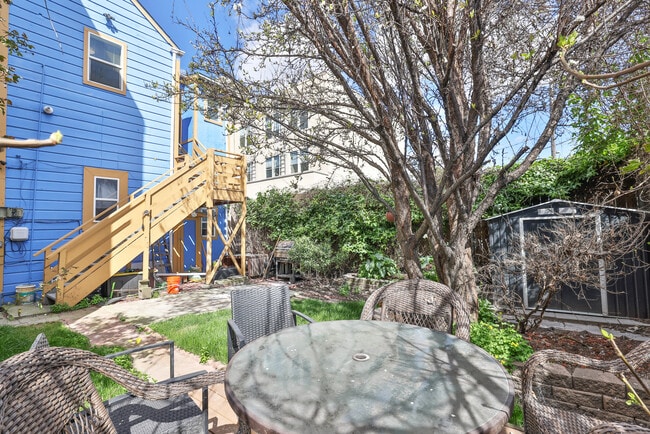 property at 2290 San Pablo Ave