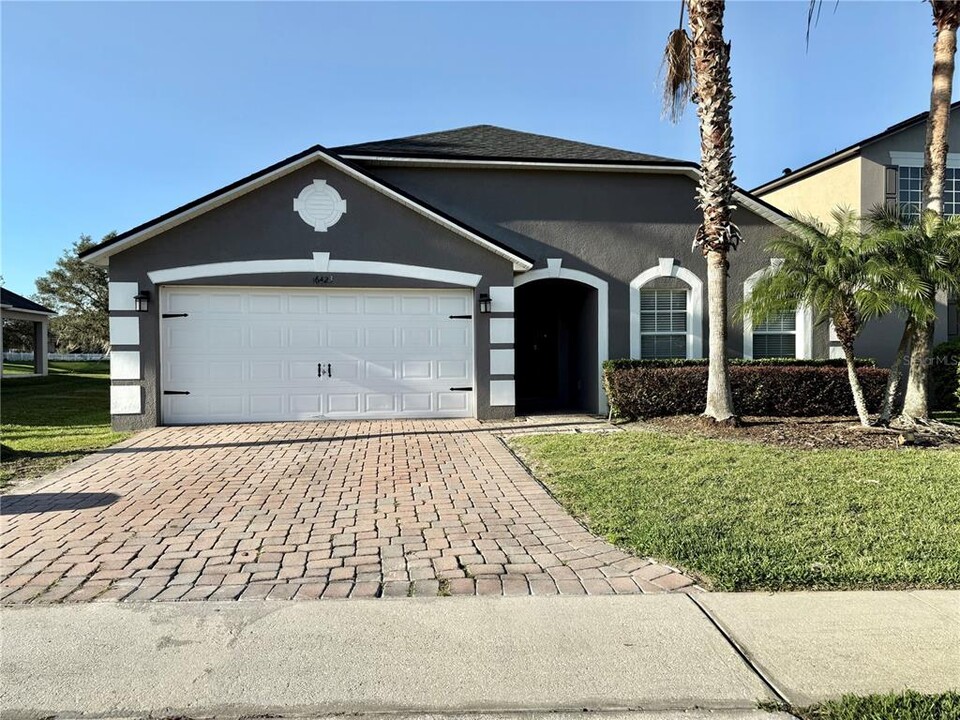 16423 Cedar Run Dr in Orlando, FL - Building Photo