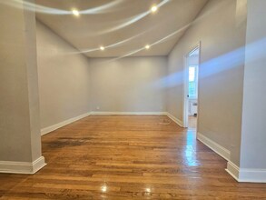 1 Dewitt Rd, Unit 206 in Elizabeth, NJ - Building Photo - Building Photo