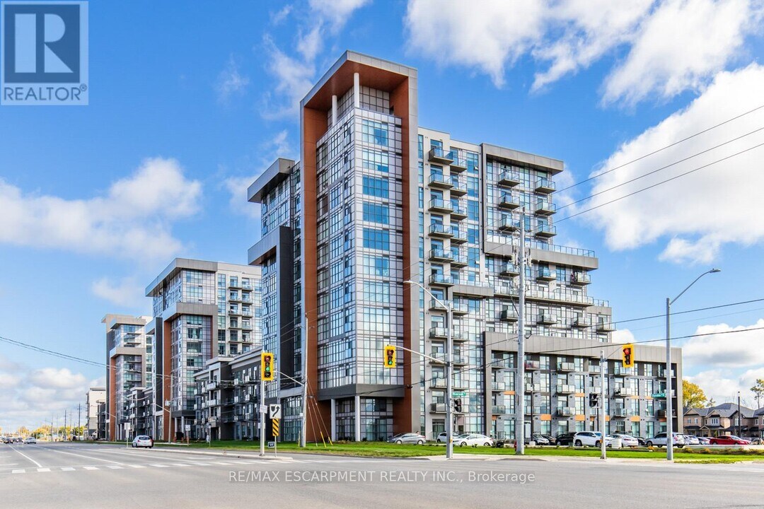 450 Dundas St E in Hamilton, ON - Building Photo