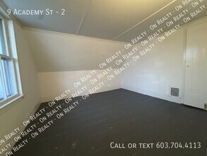 9 Academy St in Tilton, NH - Building Photo - Building Photo
