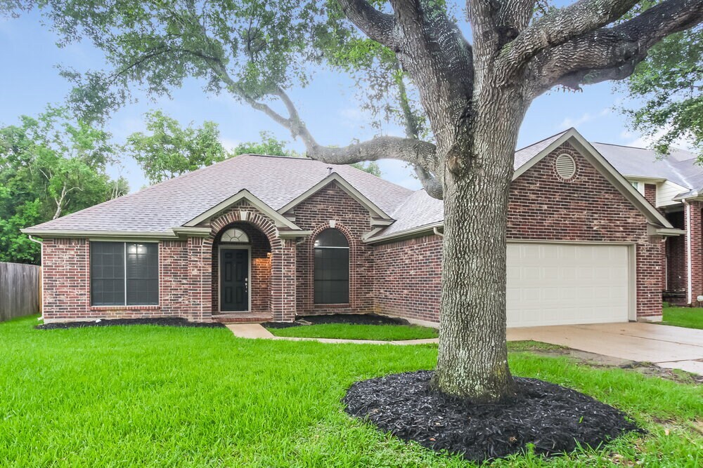3352 Jessica Ct in Katy, TX - Building Photo