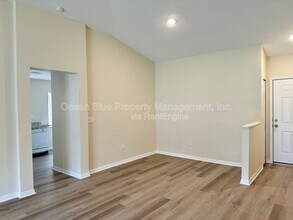 3006 Summer House Dr in Valrico, FL - Building Photo - Building Photo