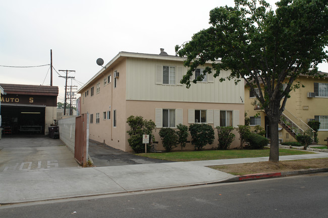 308 E Maple St in Glendale, CA - Building Photo - Building Photo