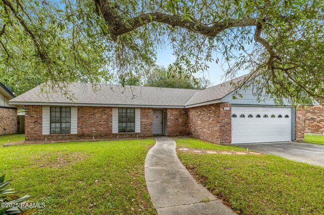 property at 4512 E Meadow Ln
