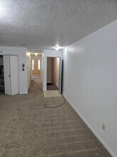 112 Kent St, Unit 1 in Portland, MI - Building Photo - Building Photo