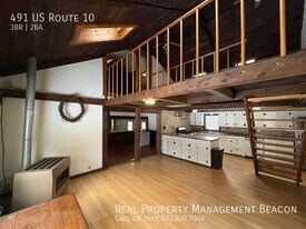 491 NH-10 in Lempster, NH - Building Photo