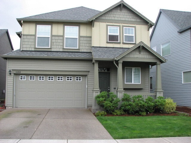 property at 1086 SE Tamora Ave