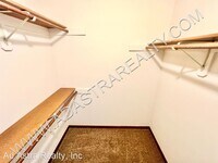 6715 W 149th Terrace photo'