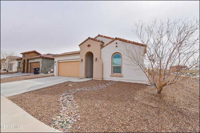 12422 Lanchester Dr in El Paso, TX - Building Photo - Building Photo