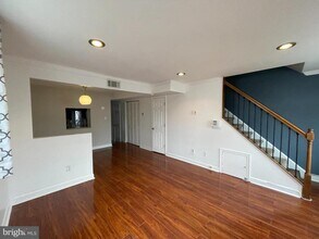 5617 7th Pl S in Arlington, VA - Building Photo - Building Photo