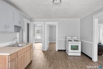 73 South St in Waterbury, CT - Building Photo - Building Photo