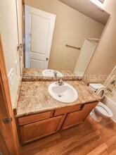 1116 Redstone Ln in Pleasant Hill, IA - Building Photo - Building Photo