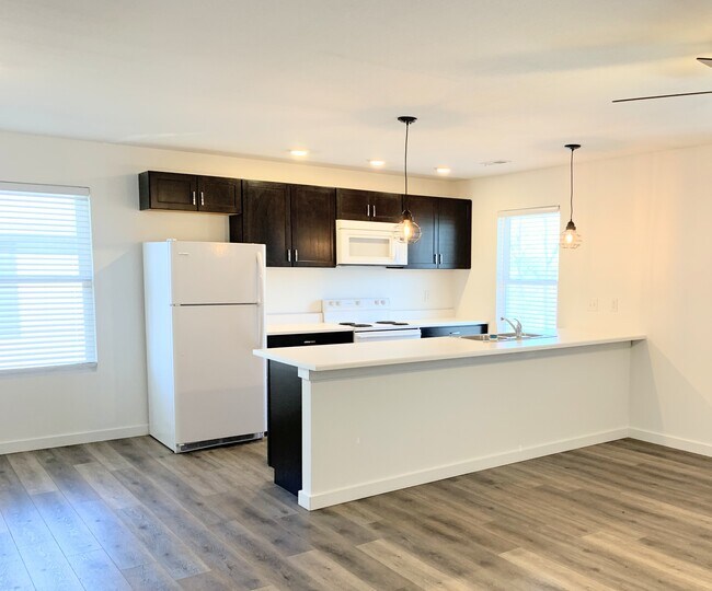 710 Hwy O in Gravois Mills, MO - Building Photo - Building Photo