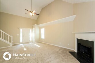 4406 Gladewood Run in Union City, GA - Building Photo - Building Photo