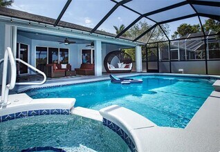 2802 SW 20th Ave in Cape Coral, FL - Building Photo - Building Photo