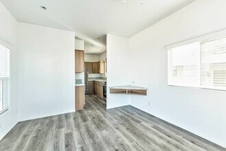 9985 N Pinal Ave in Casa Grande, AZ - Foto de edificio - Building Photo