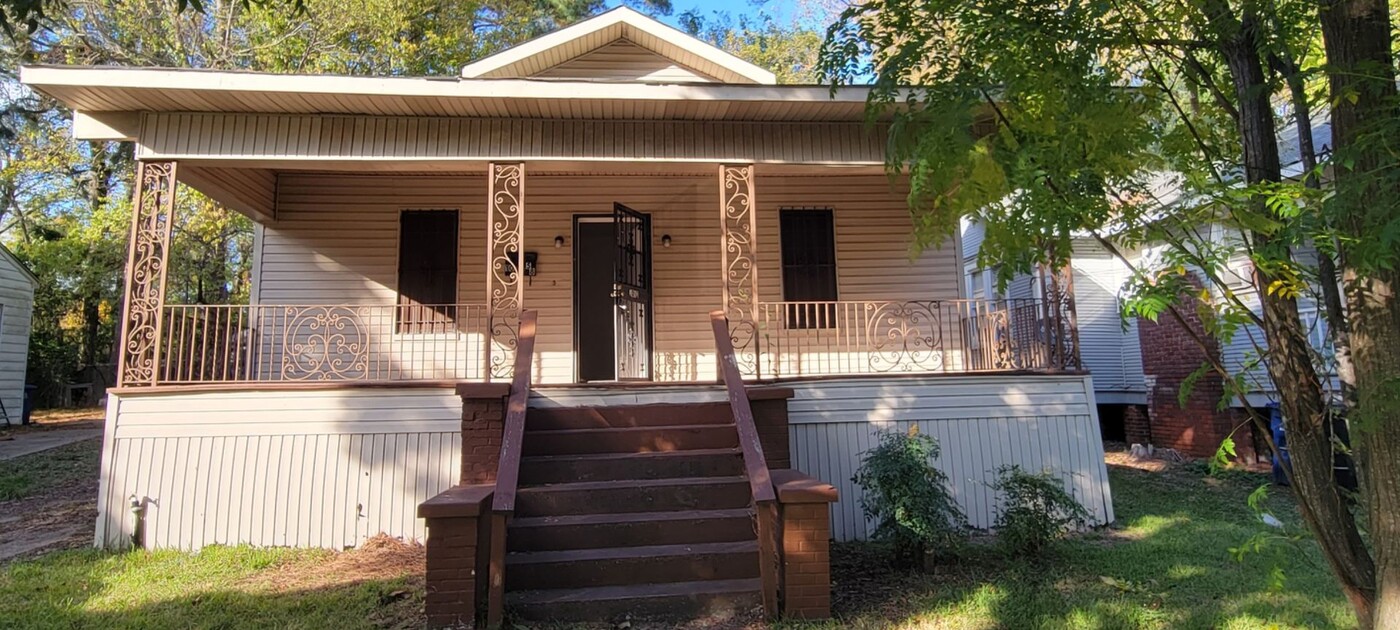 1058 Wilkinson St in Shreveport, LA - Building Photo