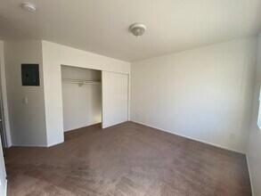 6139 Fountain Ave, Unit 106 in Los Angeles, CA - Building Photo - Building Photo