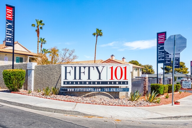 Fifty 101 Apartments in Las Vegas, NV - Foto de edificio - Building Photo