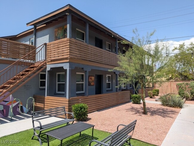 property at 319 N 11th St