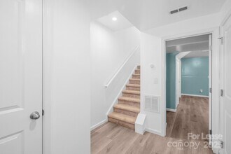 2715 Sydney Overlook Ln in Charlotte, NC - Building Photo - Building Photo