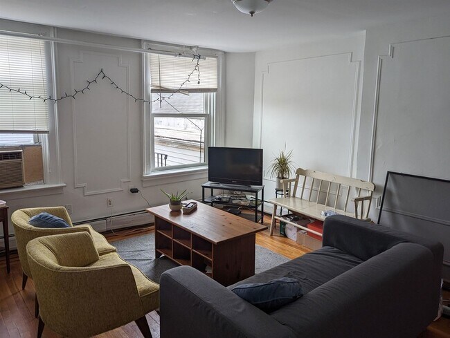 403 Washington St, Unit 3 in Hoboken, NJ - Foto de edificio - Building Photo