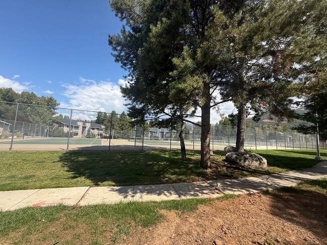 1385 Sparta Plaza in Steamboat Springs, CO - Building Photo - Building Photo