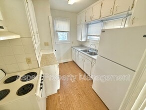 1510 S 10th St in Burlington, IA - Building Photo - Building Photo