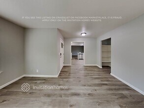 6716 Donerail Dr in Sacramento, CA - Building Photo - Building Photo