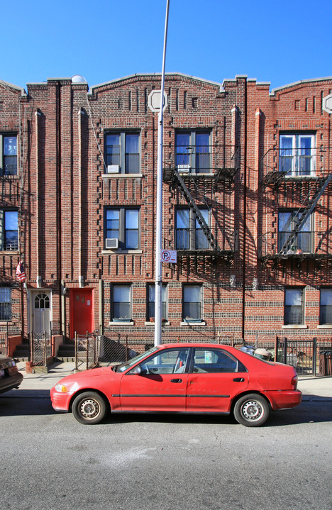 1754 79th St in Brooklyn, NY - Foto de edificio