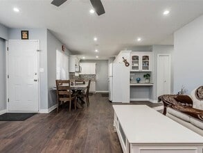 33188 Brundige Ave in Abbotsford, BC - Building Photo - Building Photo