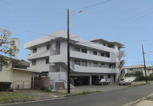 Waiola Apartments in Honolulu, HI - Building Photo - Building Photo